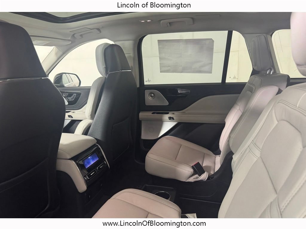 New 2026 Lincoln Aviator Reserve AWD/4WD image 33