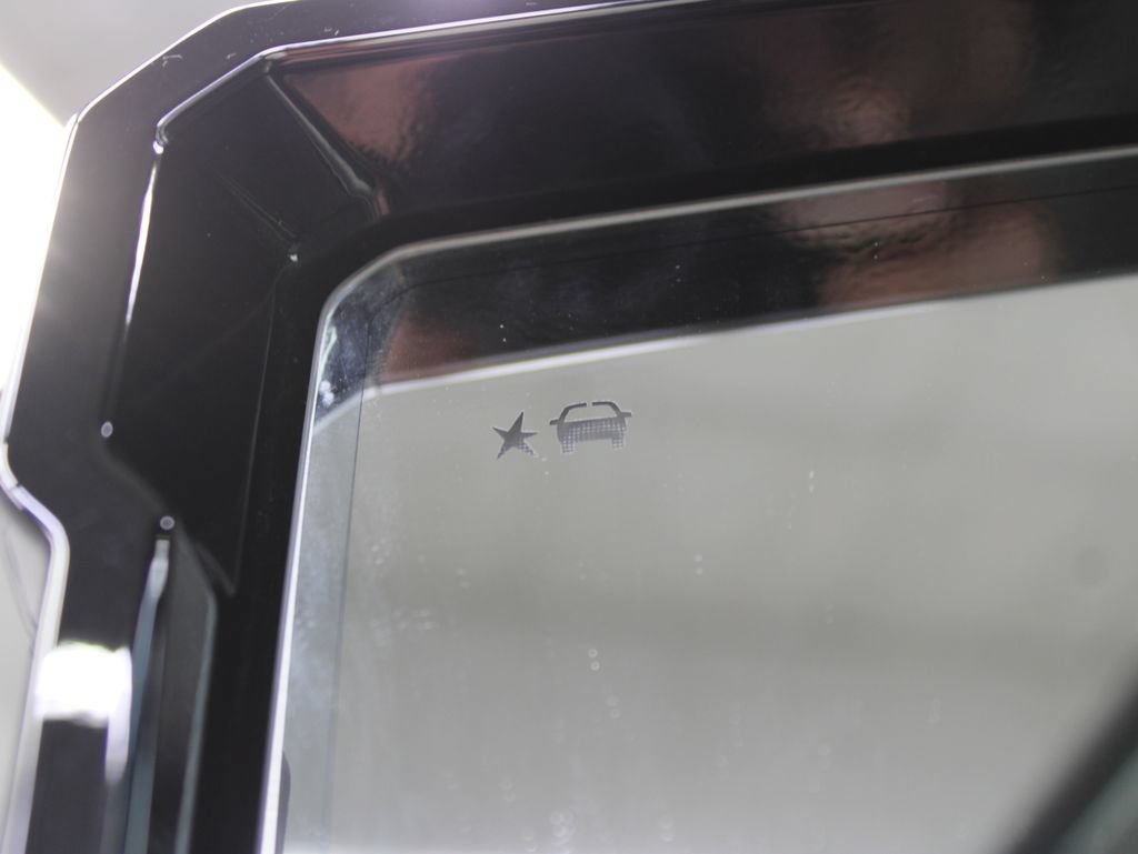 Used 2024 GMC Hummer EV 3X AWD/4WD image 74