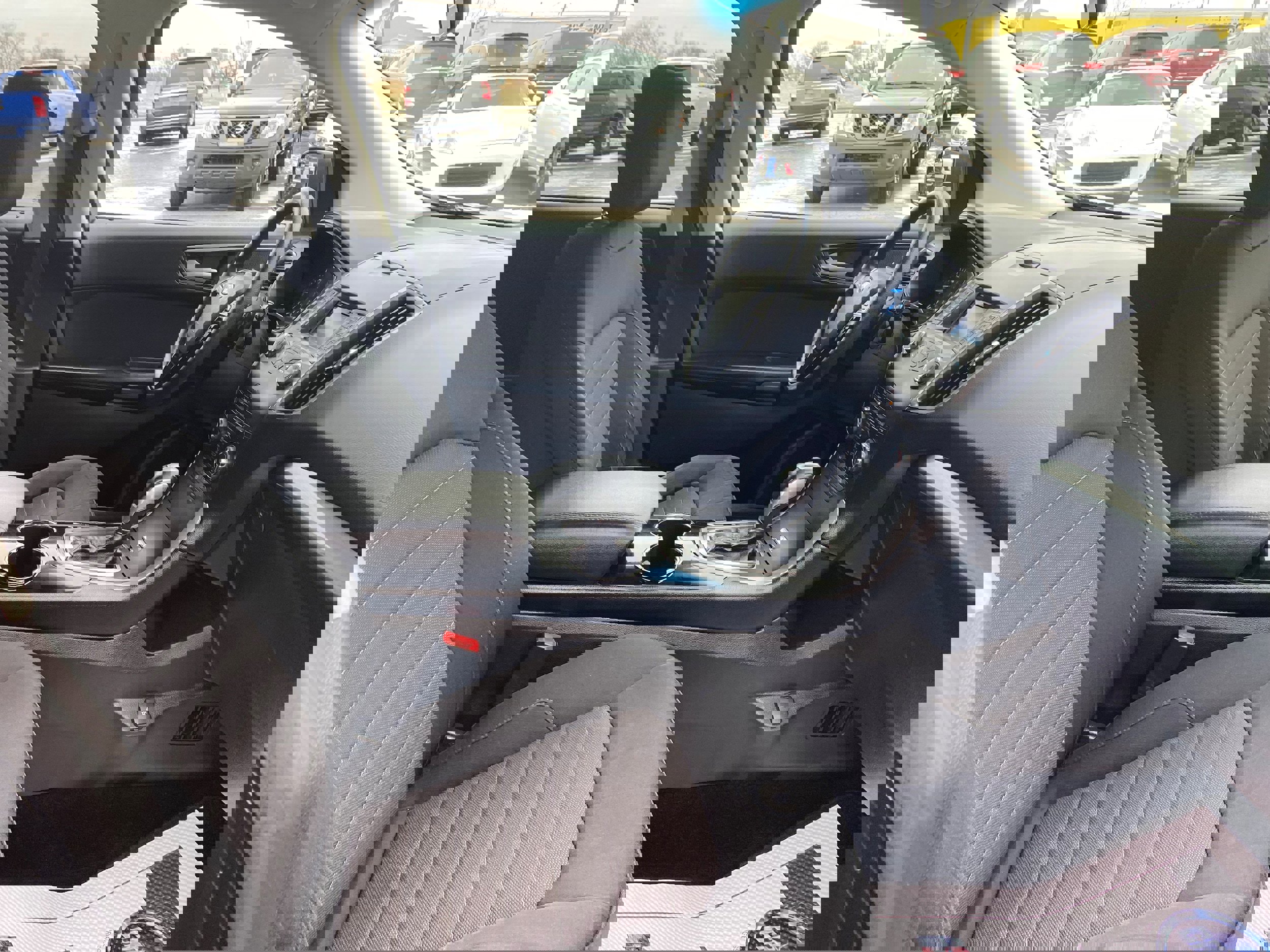 Used 2015 Ford Edge SE FWD image 13