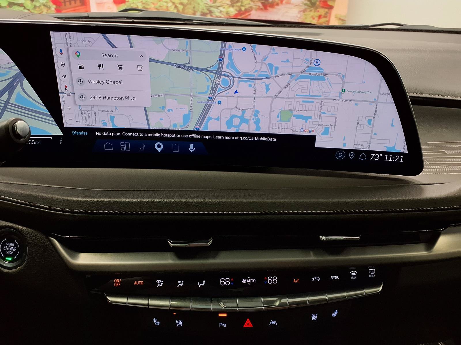 Certified 2024 Cadillac XT4 Premium Luxury w/ Technology Package FWD image 23