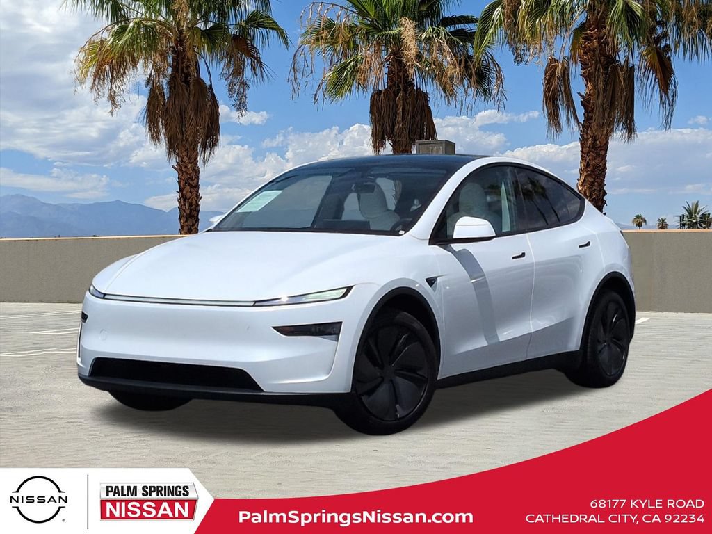 Used 2026 Tesla Model Y 2WD image 1
