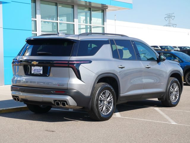 Used 2025 Chevrolet Traverse LT w/ Driver Confidence Package AWD/4WD image 26