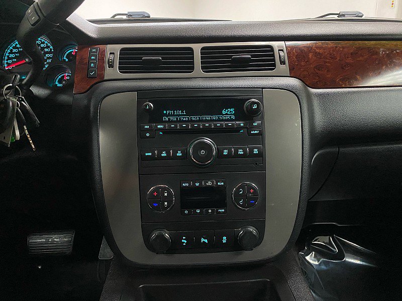 Used 2014 GMC Yukon XL SLT image 19