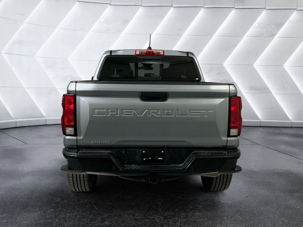Used 2024 Chevrolet Colorado Trail Boss w/ Technology Package AWD/4WD image 5