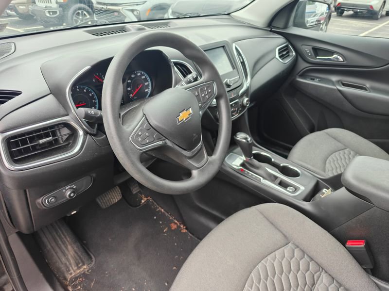 Used 2018 Chevrolet Equinox LT image 13