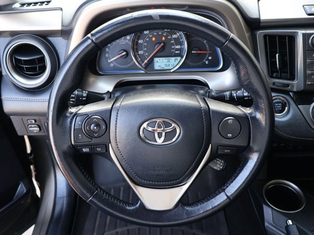 Used 2013 Toyota RAV4 Limited AWD/4WD image 15