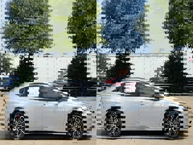 New 2026 Toyota Prius XLE image 3