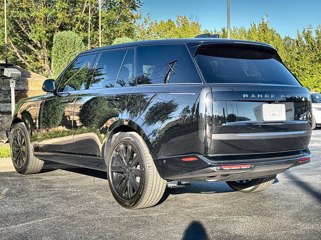 New 2027 Land Rover Range Rover SE AWD/4WD image 3