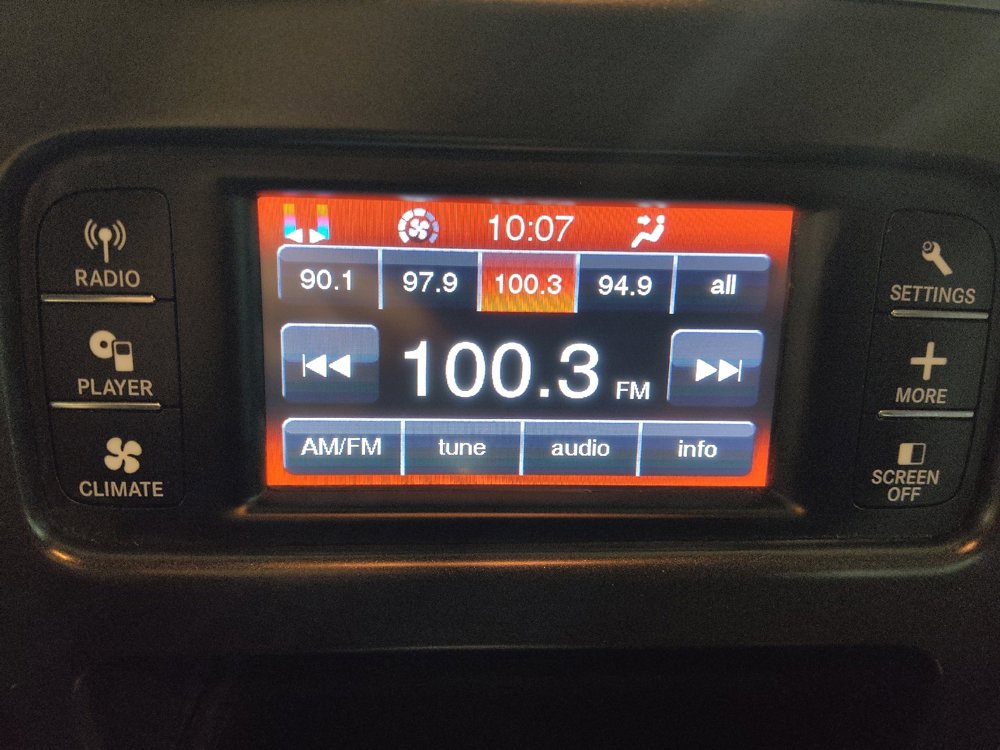 Used 2020 Dodge Journey SE w/ Blacktop Package FWD image 25