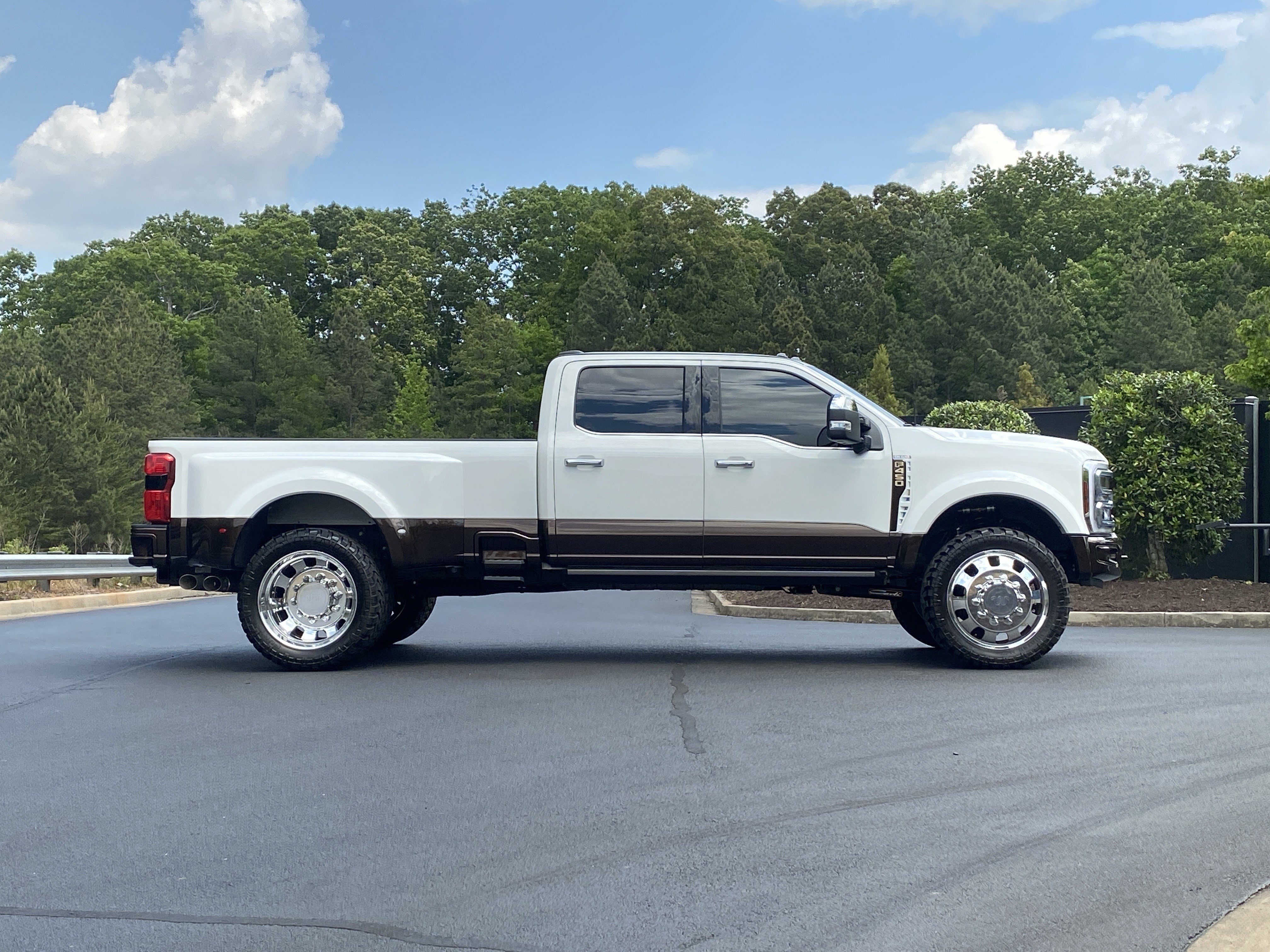 Used 2025 Ford F450 King Ranch w/ Chrome Package AWD/4WD image 5