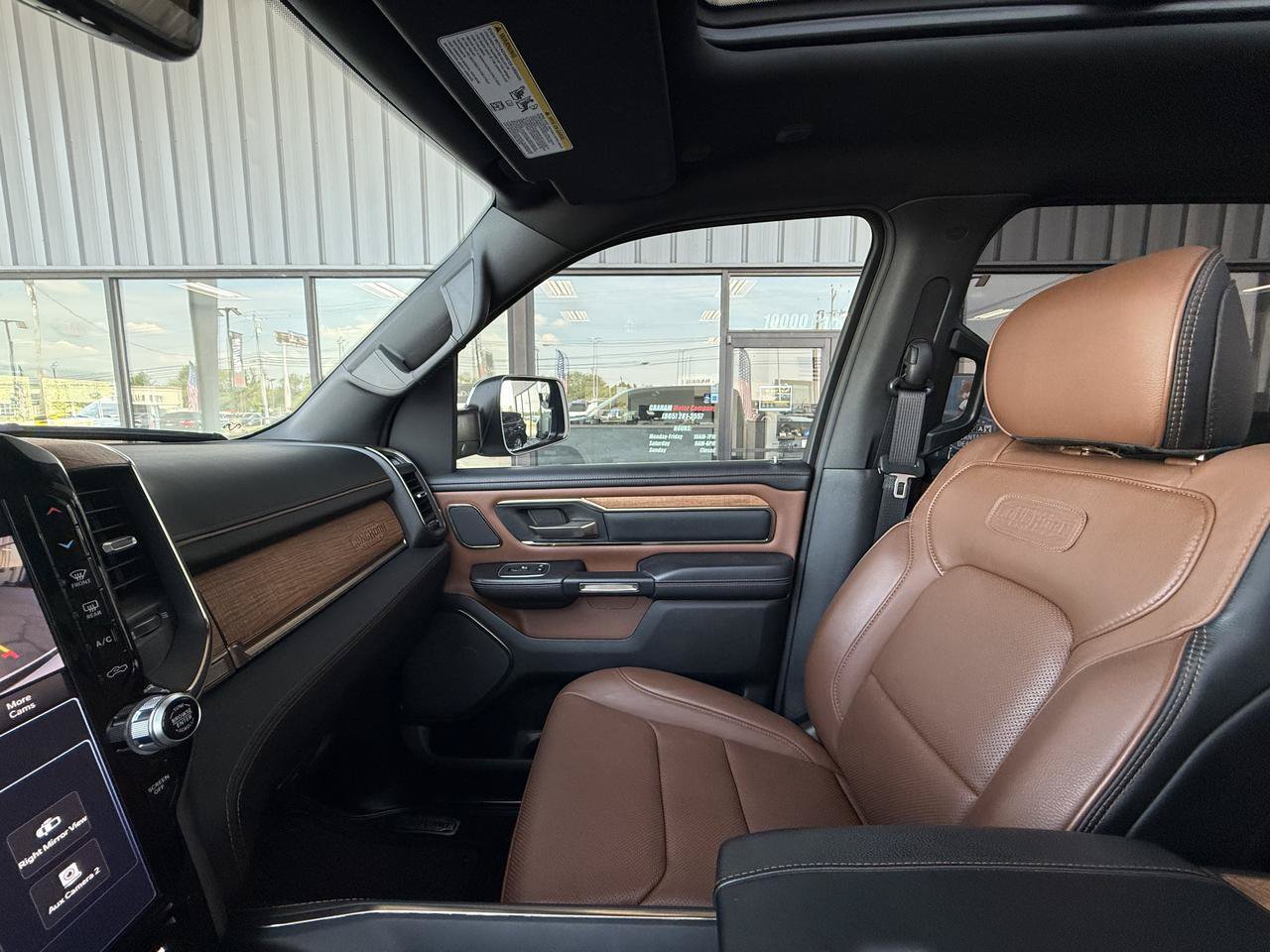 Used 2024 RAM 1500 Longhorn AWD/4WD image 38
