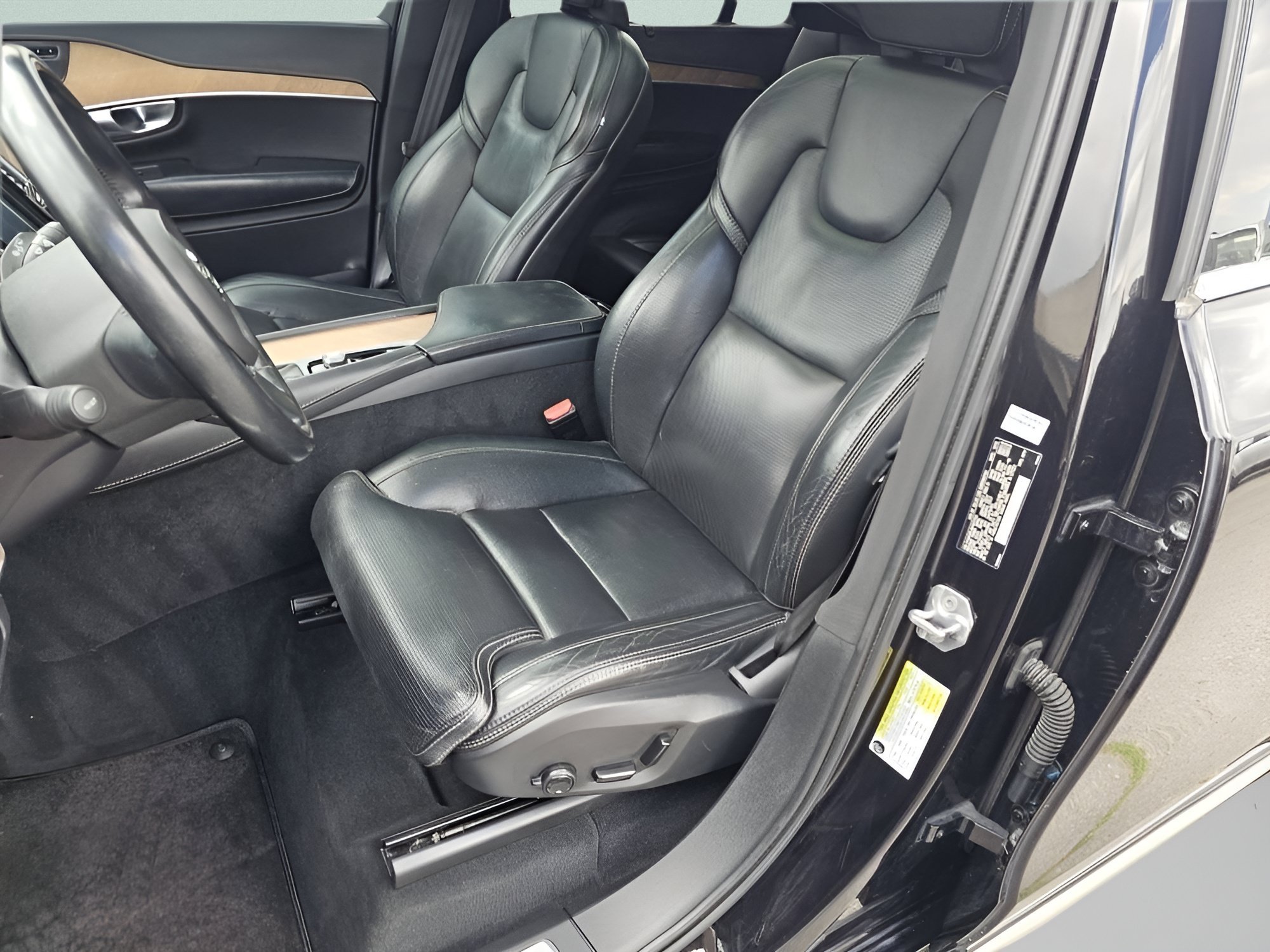 Used 2019 Volvo XC90 T6 Inscription AWD/4WD image 6