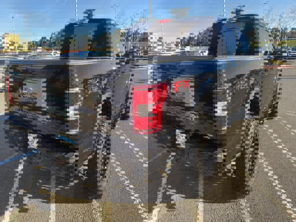 Used 2018 Ford F150 XLT w/ Equipment Group 302A Luxury image 22