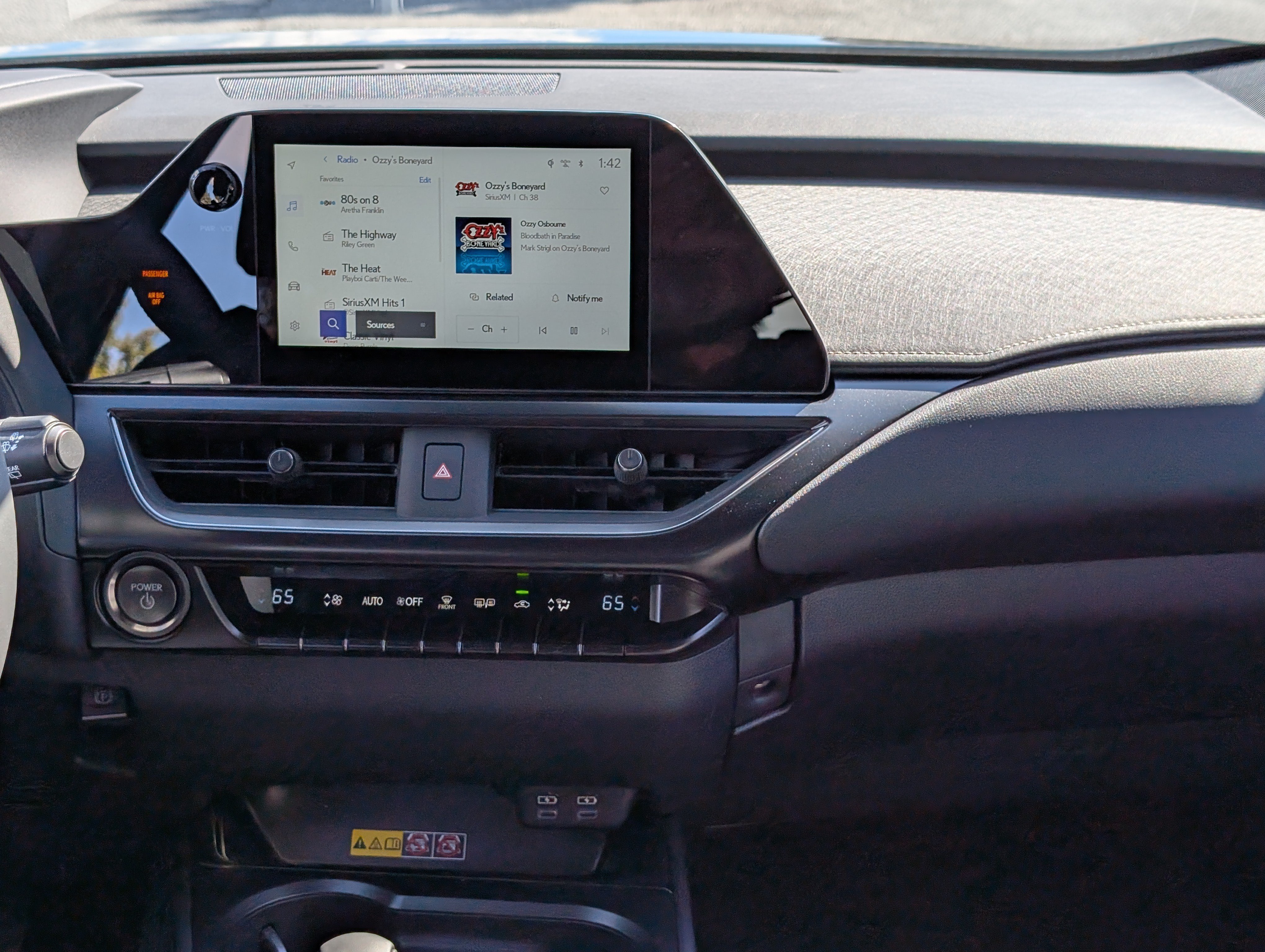New 2026 Lexus UX 300h AWD w/ Accessory Package (2T) image 15