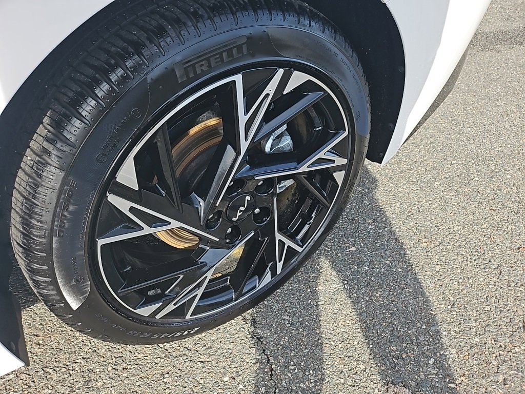 Used 2025 Kia K5 GT-Line w/ GT-Line Premium Package image 18