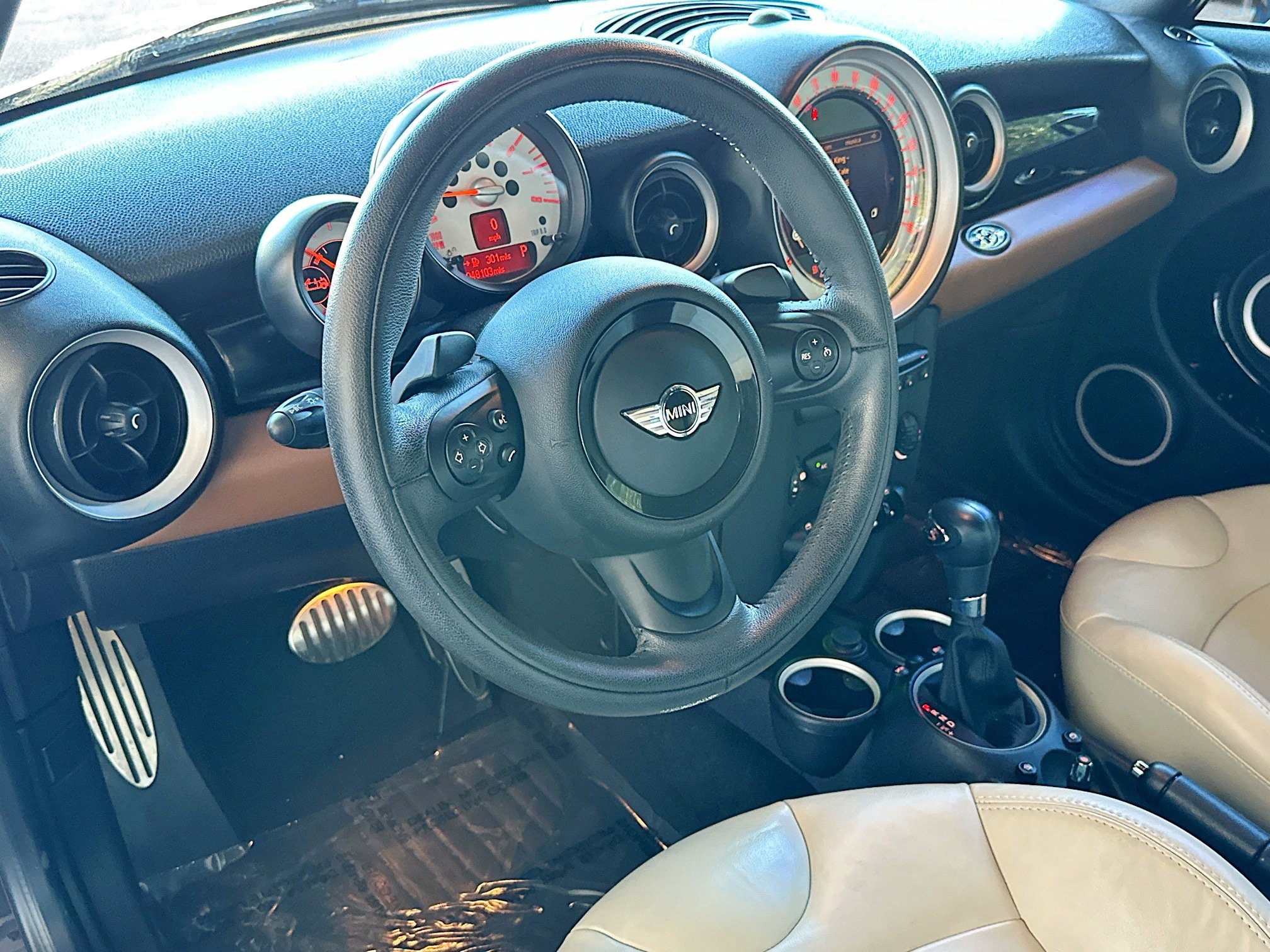 Used 2014 MINI Cooper S image 9