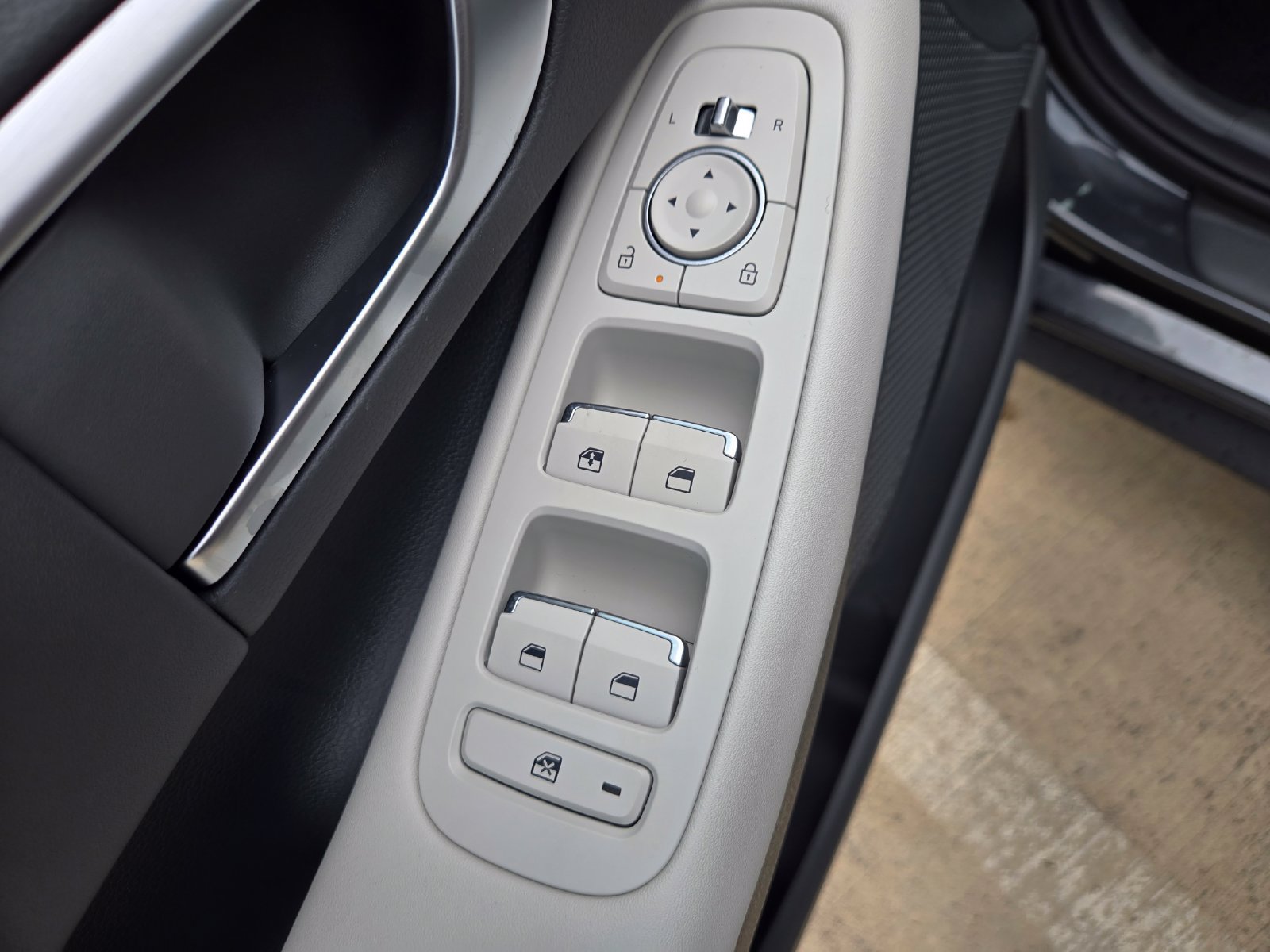 New 2026 Hyundai Sonata Blue FWD image 20