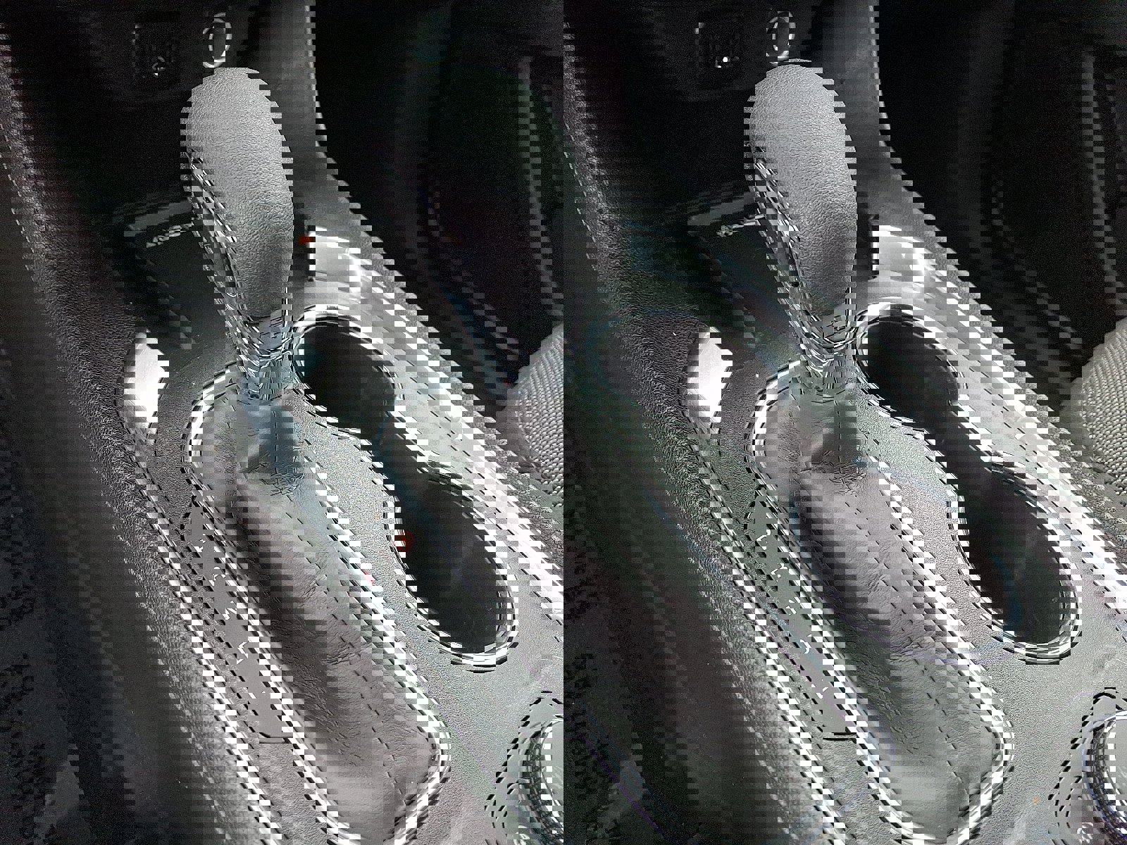 Used 2023 Chevrolet Traverse LT image 15