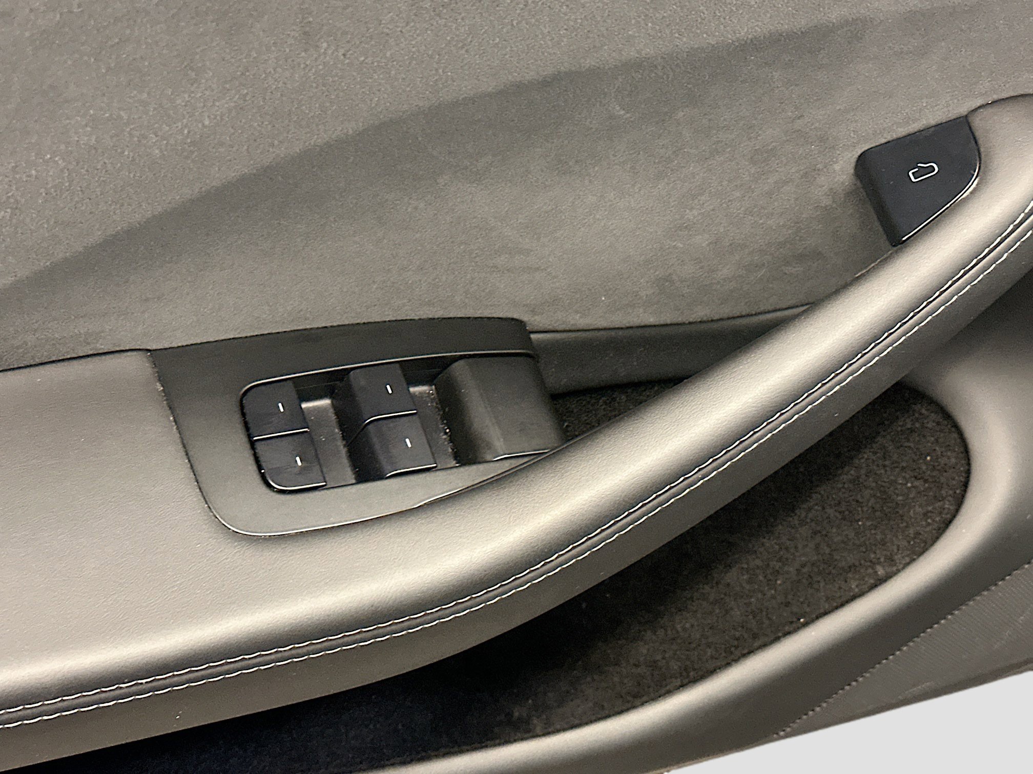 Used 2024 Tesla Model 3 Long Range AWD/4WD image 15
