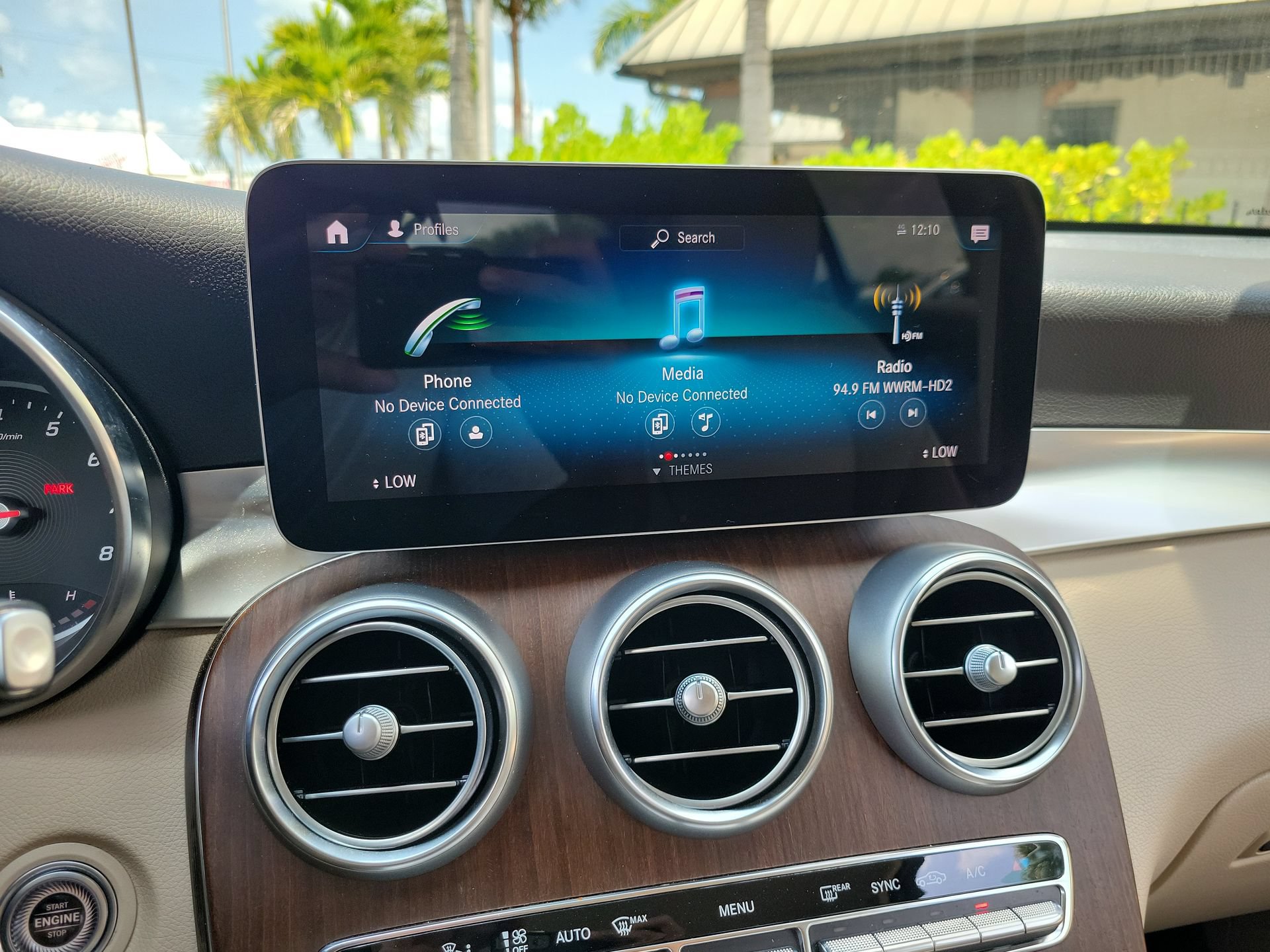 Used 2022 Mercedes-Benz GLC 300 w/ Premium Package Lite image 21