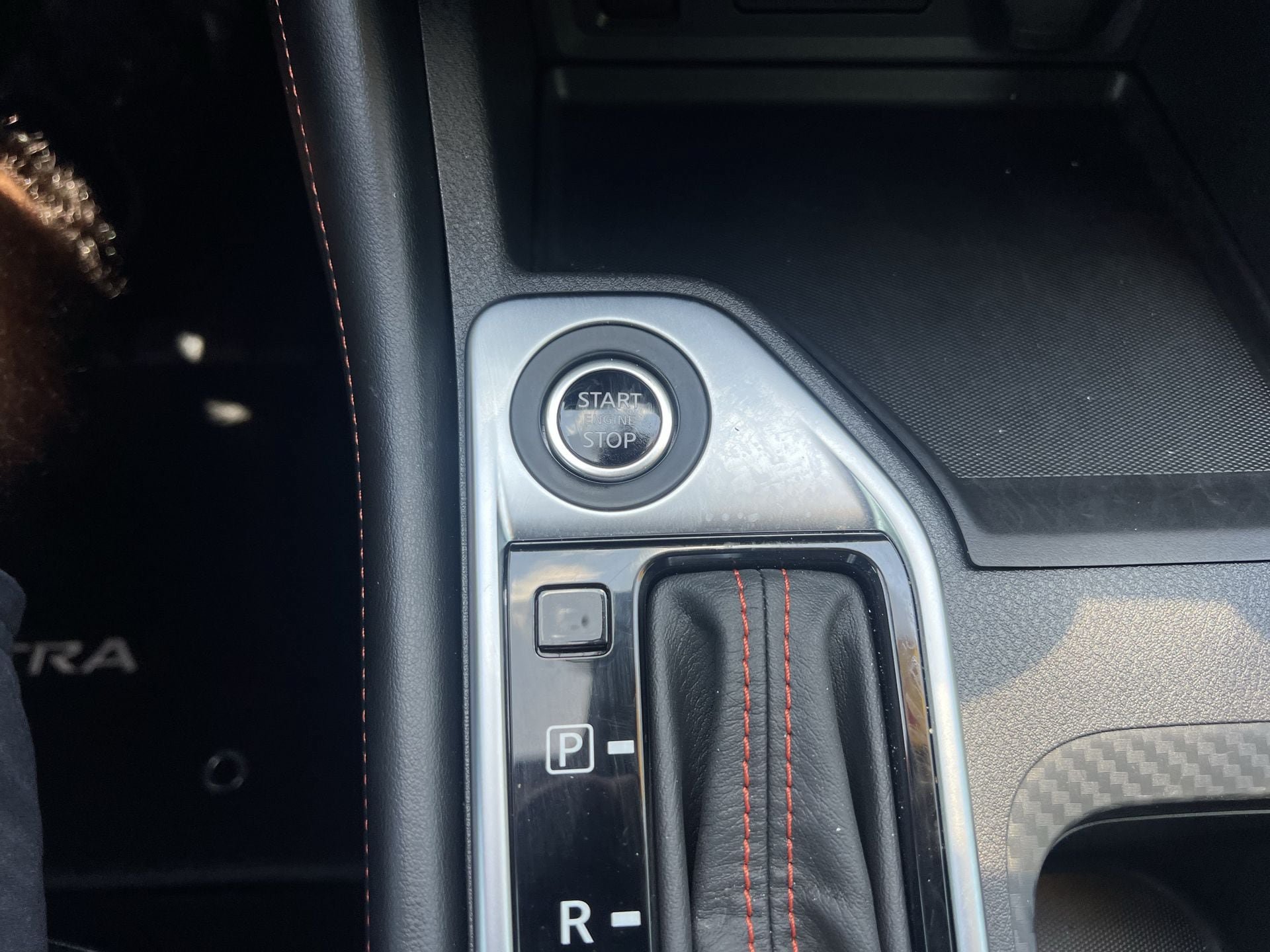 Used 2025 Nissan Sentra SR w/ SR Premium Package FWD image 6