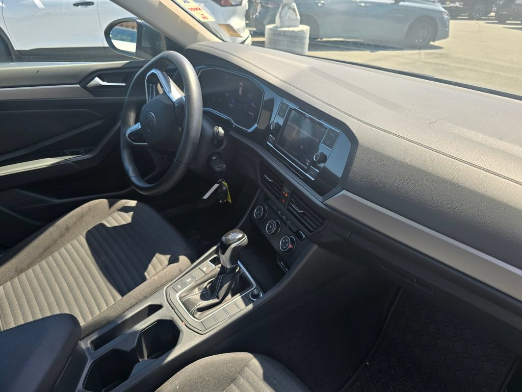 Used 2024 Volkswagen Jetta S FWD image 7