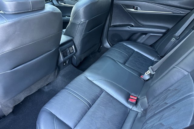 Used 2026 Toyota Camry XSE AWD/4WD image 14