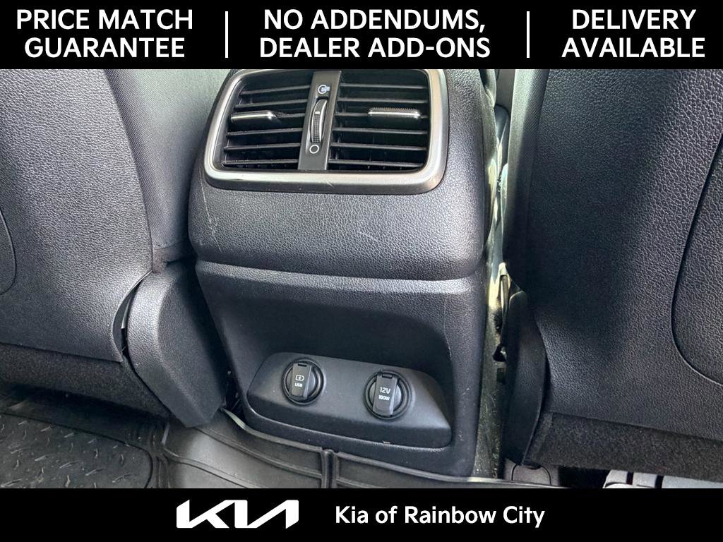 Used 2020 Kia Sorento FWD V6 image 25