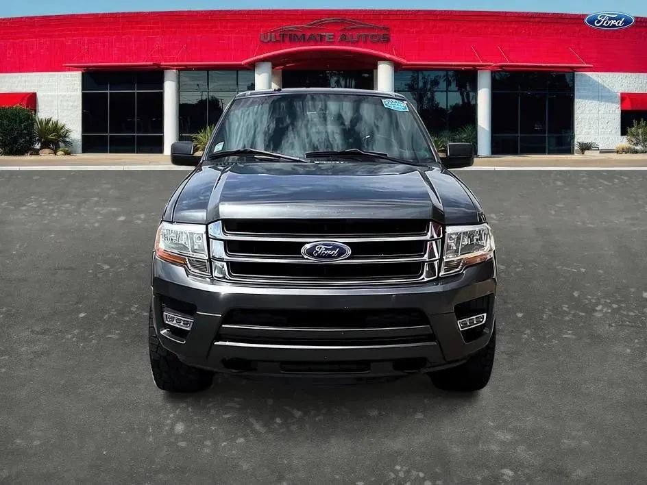 Used 2017 Ford Expedition XLT AWD/4WD image 6