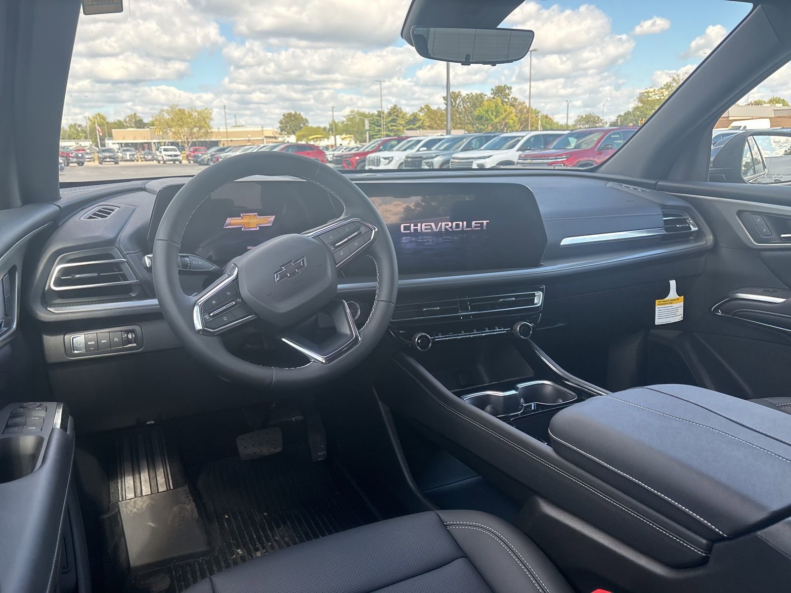 New 2026 Chevrolet Traverse High Country image 9