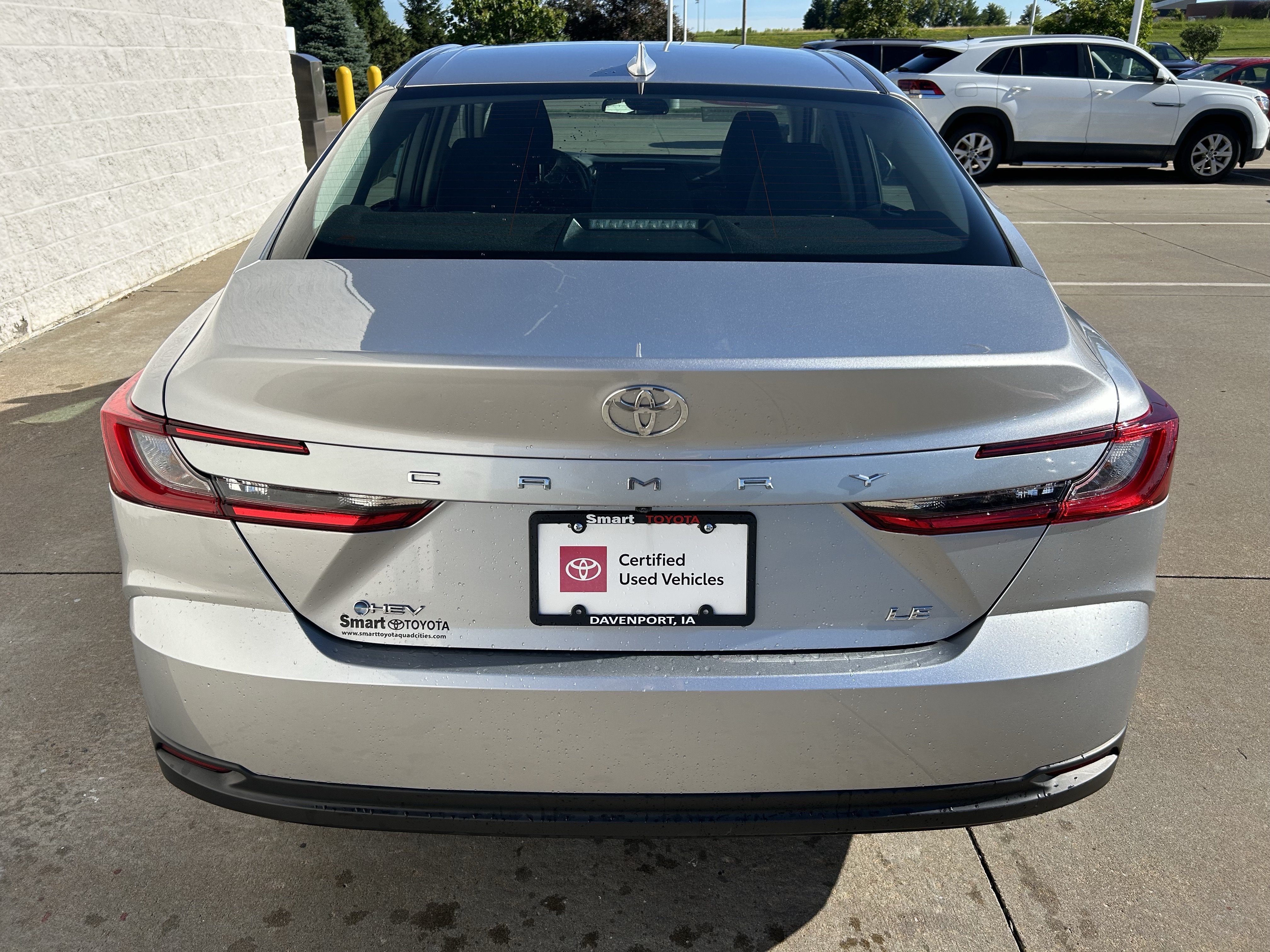 Certified 2025 Toyota Camry LE FWD image 5