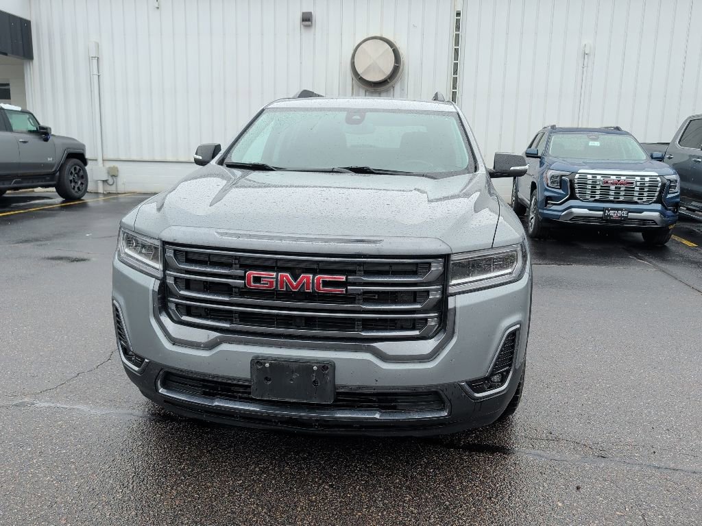 Used 2023 GMC Acadia AT4 w/ Trailering Package AWD/4WD image 3