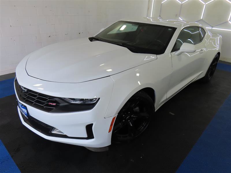 Used 2022 Chevrolet Camaro LT w/ RS Package image 4