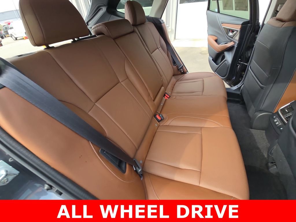 Used 2021 Subaru Outback Touring XT image 11