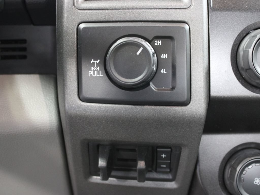 Used 2020 Ford F350 XL w/ Power Equipment Group AWD/4WD image 53