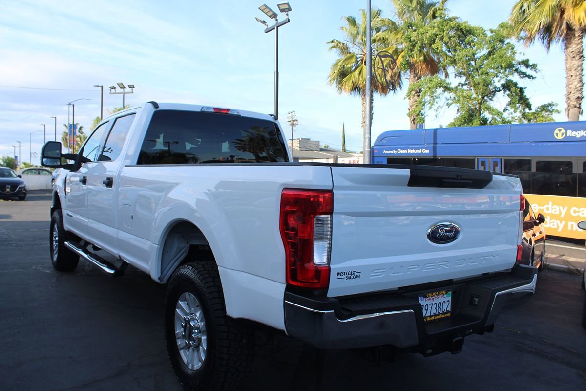 Used 2017 Ford F250 XLT image 5