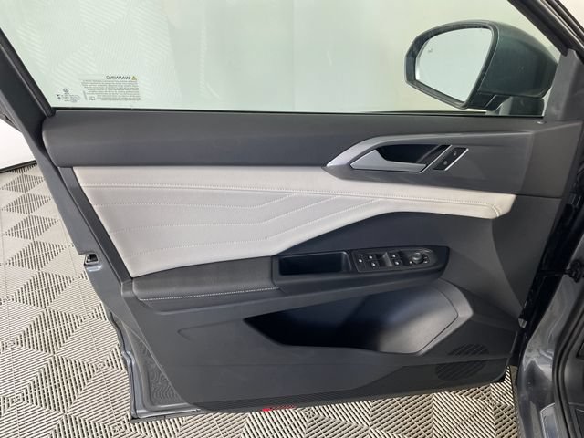 New 2026 Volkswagen Taos SEL AWD/4WD image 13