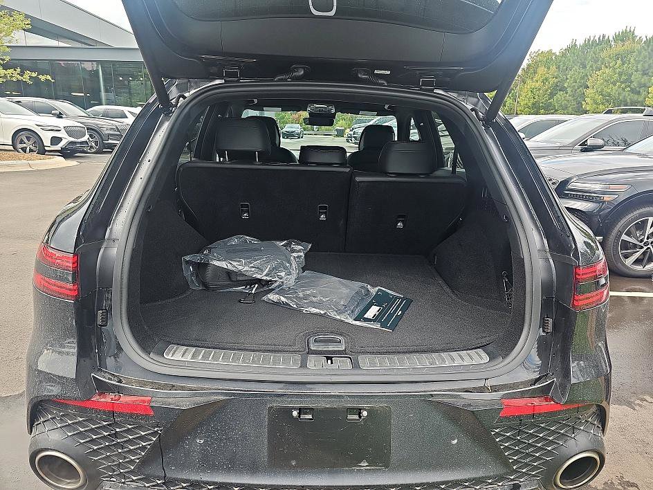 Used 2025 Genesis GV70 3.5T Sport w/ Sport Advanced Package image 29