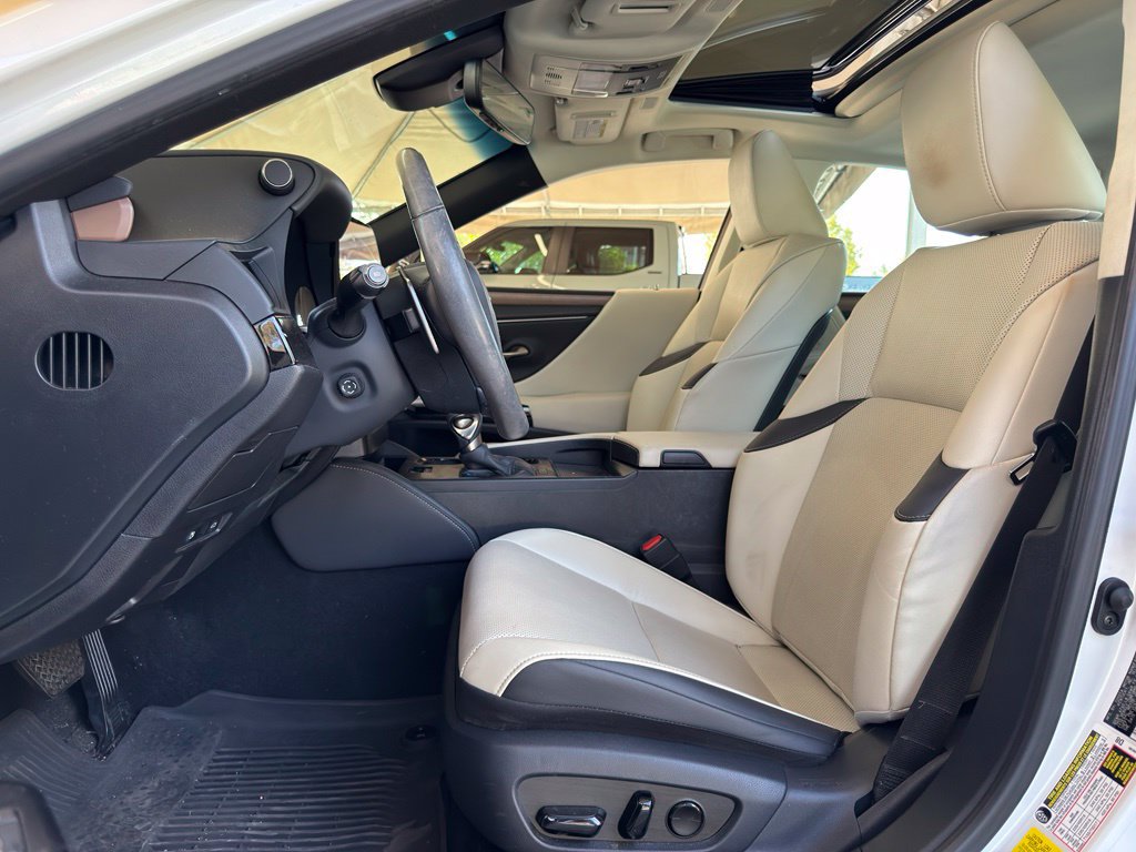 Certified 2024 Lexus ES 350 w/ Premium Package FWD image 12