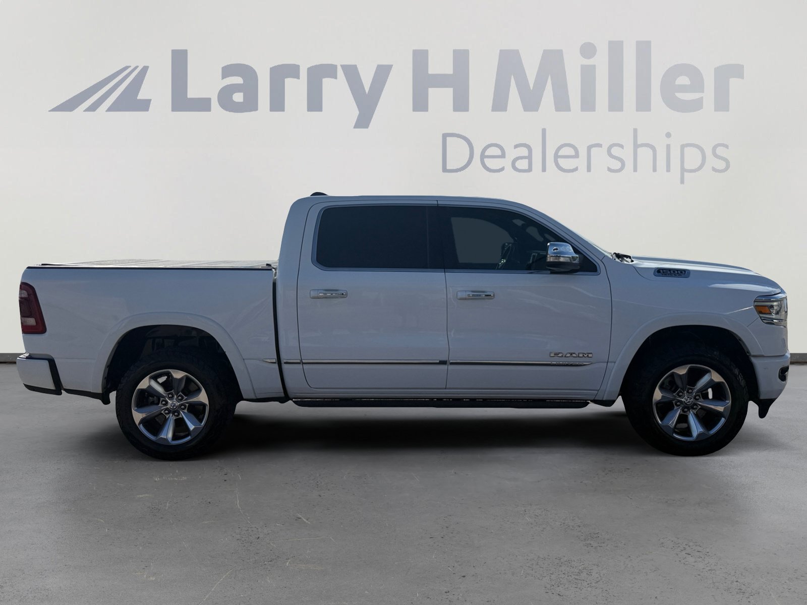 Used 2020 RAM 1500 Limited AWD/4WD image 6