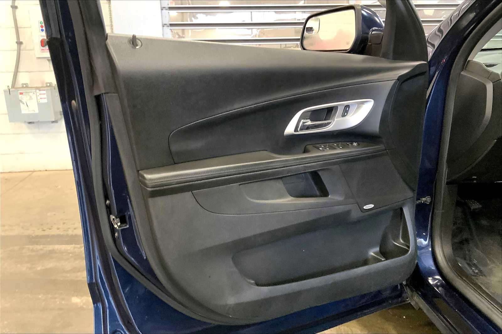 Used 2016 Chevrolet Equinox LT image 21