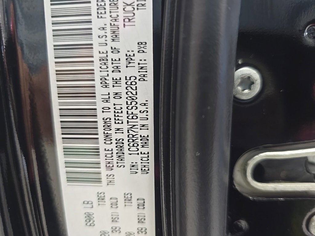 Used 2015 RAM 1500 Laramie w/ Convenience Group image 17