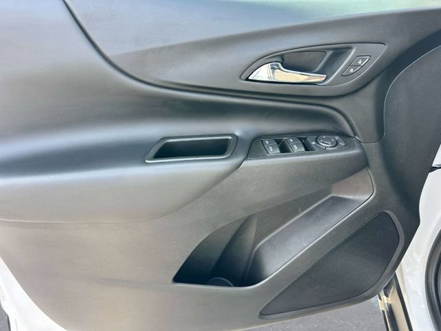 Used 2022 Chevrolet Equinox LT FWD image 24