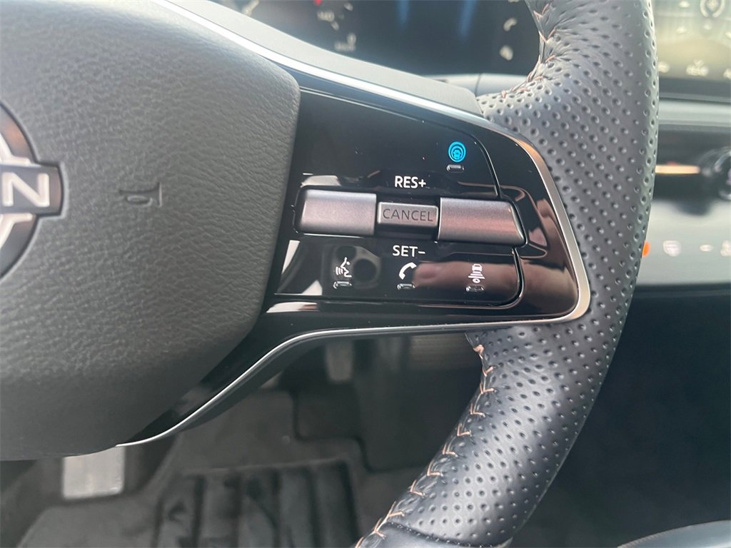 Used 2023 Nissan Ariya AWD image 23