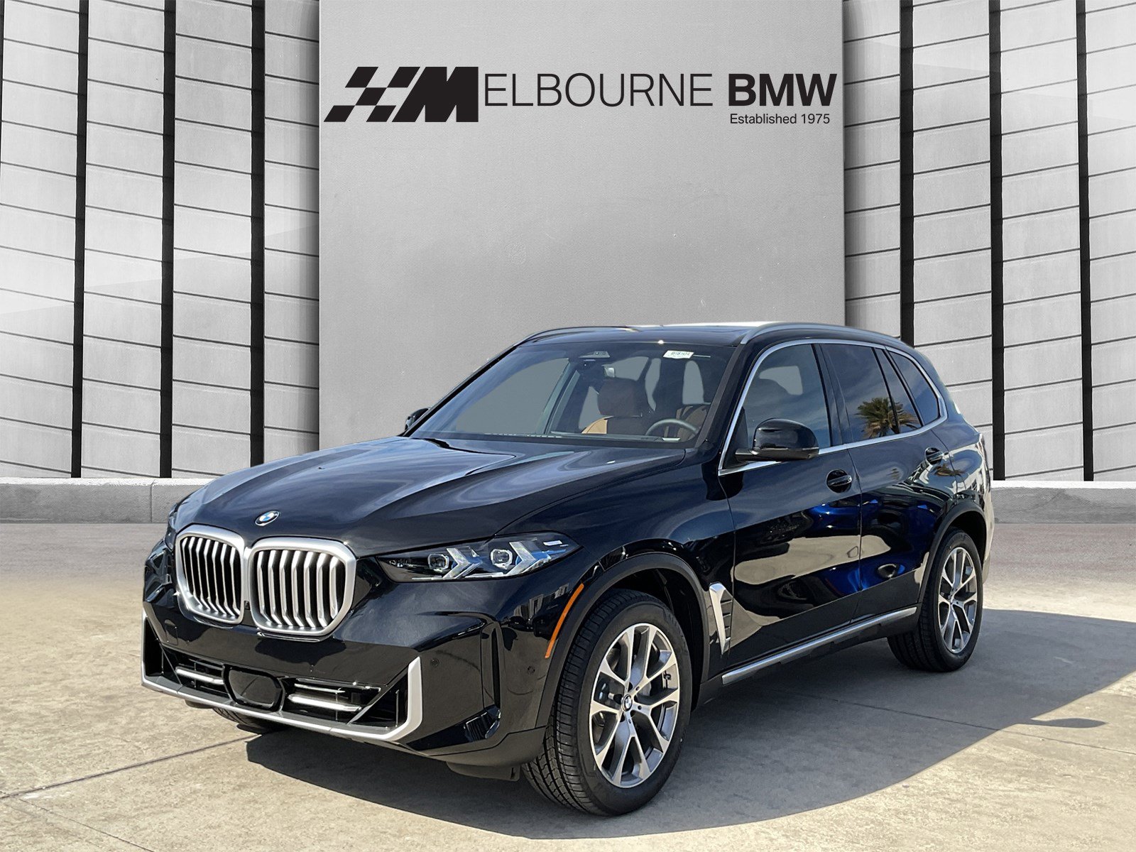 New 2026 BMW X5 xDrive40i w/ Climate Comfort Package AWD/4WD image 3