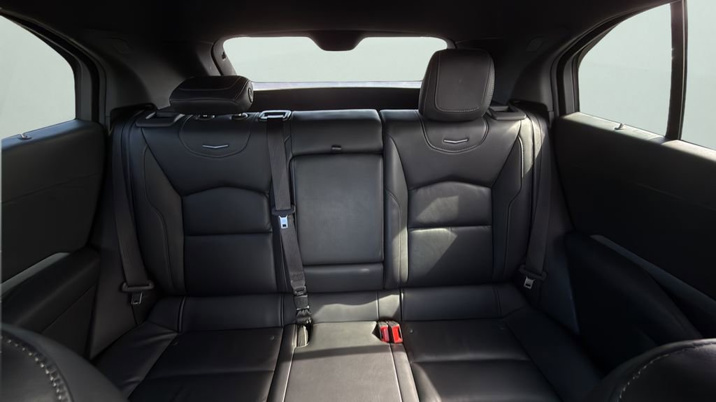 Used 2023 Cadillac XT4 Premium Luxury image 13