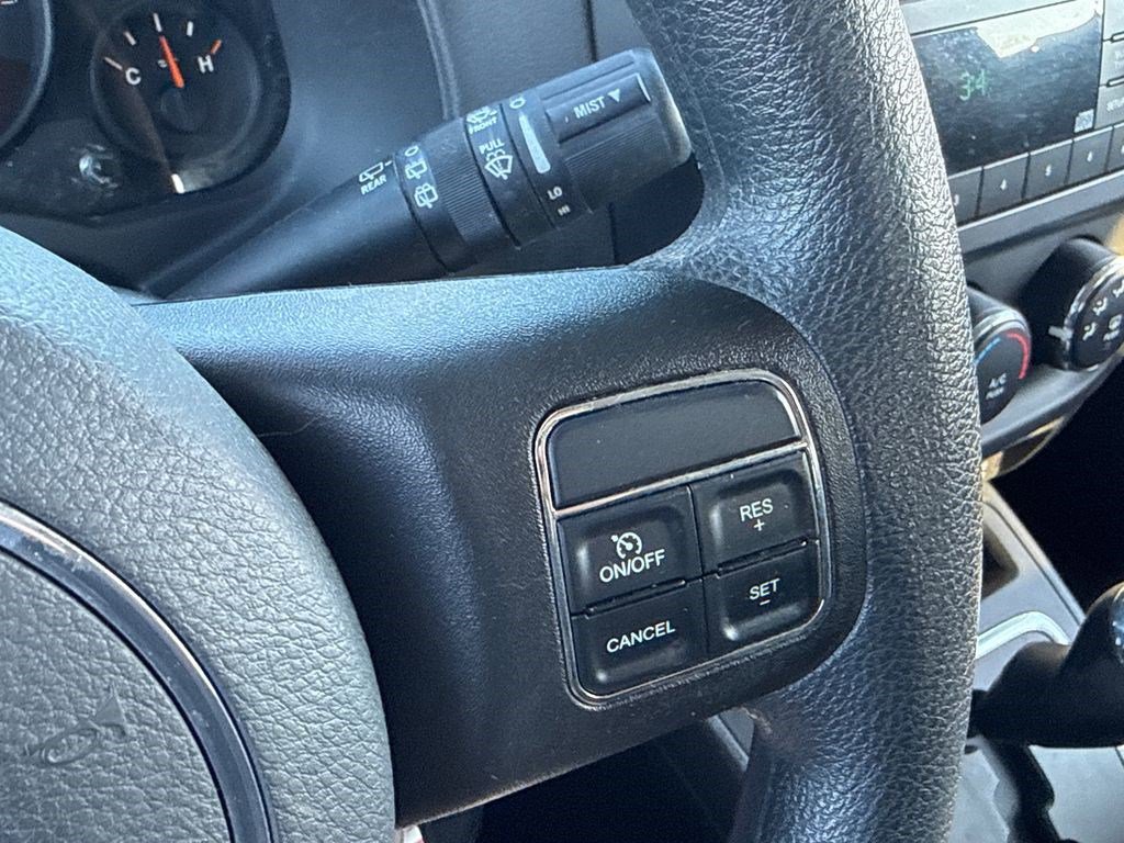 Used 2016 Jeep Compass Sport w/ Power Value Group image 22