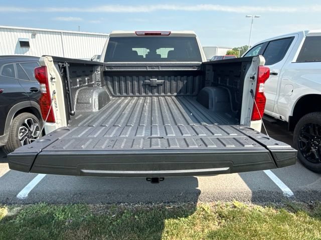 New 2026 Chevrolet Silverado 1500 Custom Trail Boss AWD/4WD image 10