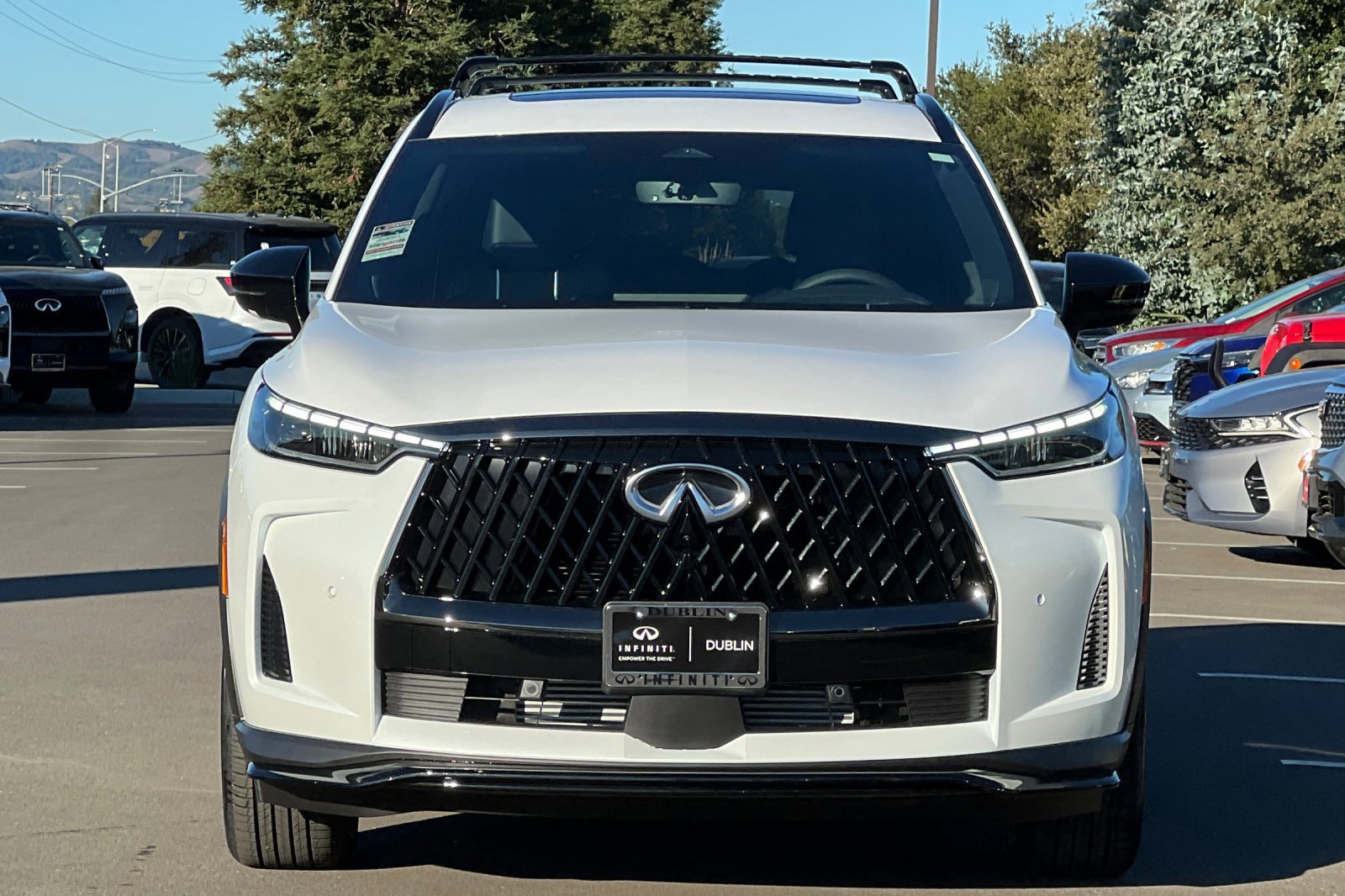 New 2026 INFINITI QX60 Sport image 8
