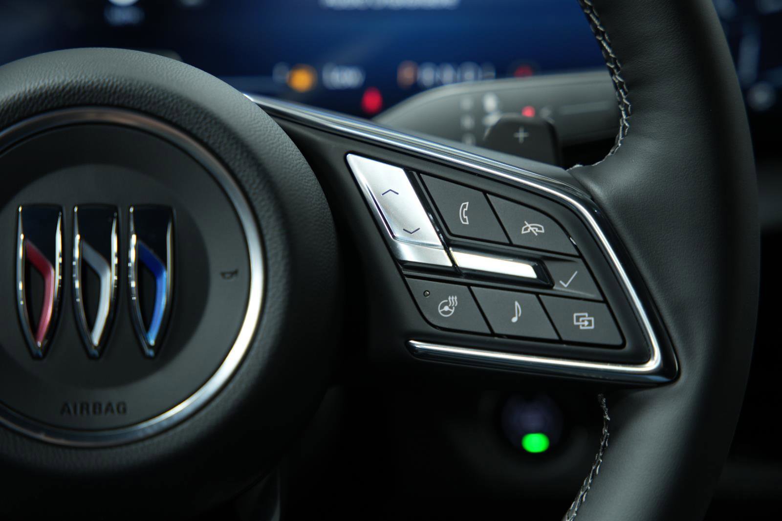 New 2026 Buick Enclave Avenir w/ Super Cruise Package image 32